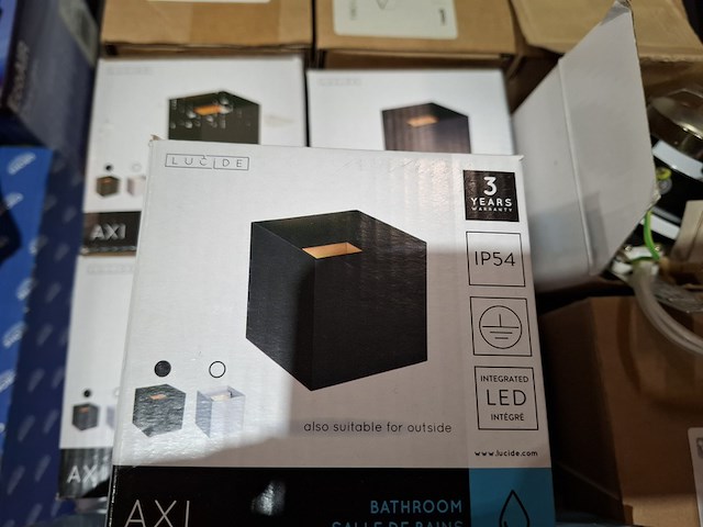 Partij divers badkamerverlichting - afbeelding 8 van  13