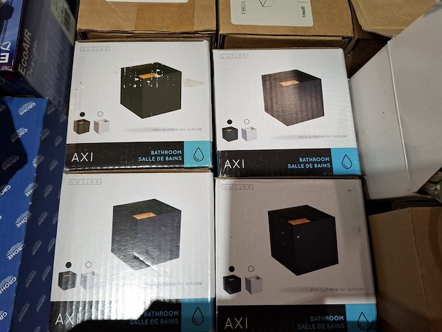 Partij divers badkamerverlichting - afbeelding 11 van  13