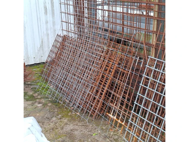 Partij divers betonbewapeningsmaterieel - afbeelding 3 van  9