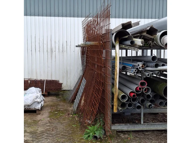 Partij divers betonbewapeningsmaterieel - afbeelding 4 van  9
