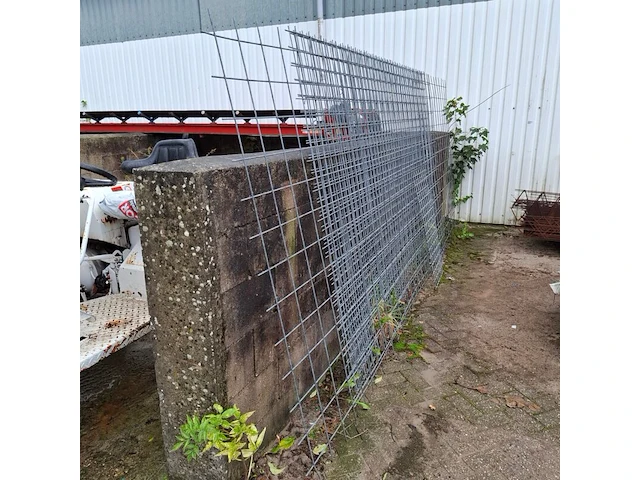 Partij divers betonbewapeningsmaterieel - afbeelding 6 van  9