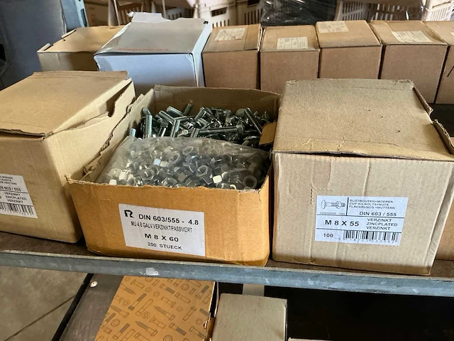 Partij divers bevestigingsmateriaal (98 verpakkingen) - afbeelding 21 van  38