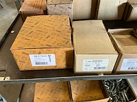Partij divers bevestigingsmateriaal (98 verpakkingen) - afbeelding 24 van  38
