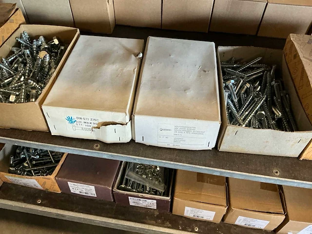 Partij divers bevestigingsmateriaal (98 verpakkingen) - afbeelding 28 van  38