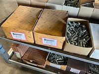 Partij divers bevestigingsmateriaal (98 verpakkingen) - afbeelding 29 van  38