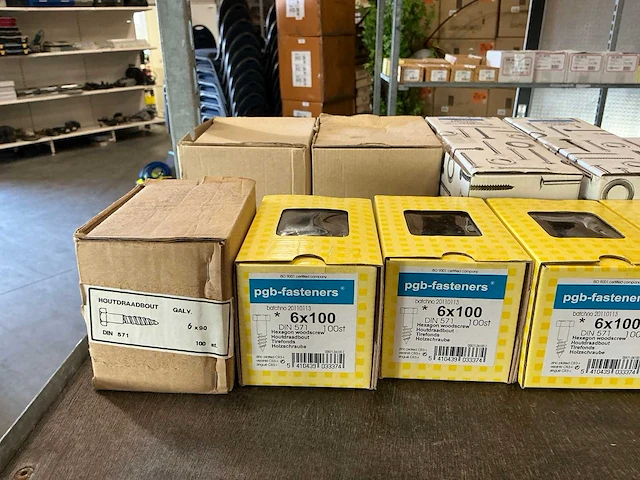 Partij divers bevestigingsmateriaal (98 verpakkingen) - afbeelding 35 van  38