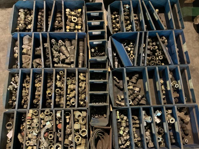 Partij divers bevestigingsmateriaal - afbeelding 3 van  4