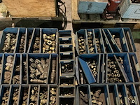 Partij divers bevestigingsmateriaal - afbeelding 4 van  4