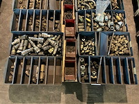 Partij divers bevestigingsmateriaal - afbeelding 2 van  4