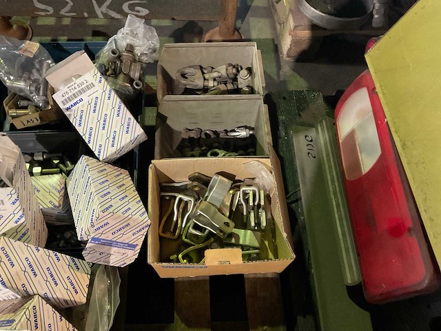 Partij divers bevestigingsmateriaal - afbeelding 5 van  5