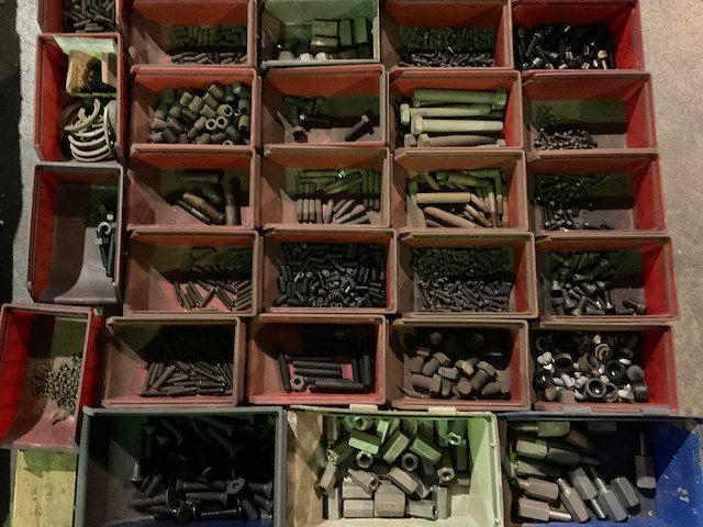 Partij divers bevestigingsmateriaal - afbeelding 3 van  4