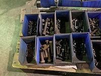 Partij divers bevestigingsmateriaal - afbeelding 4 van  5