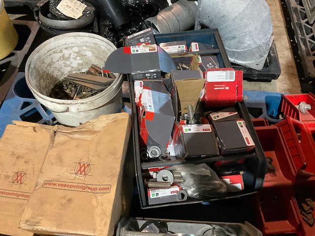 Partij divers bevestigingsmateriaal - afbeelding 4 van  6