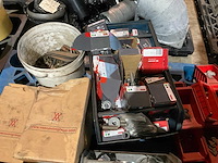 Partij divers bevestigingsmateriaal - afbeelding 4 van  6