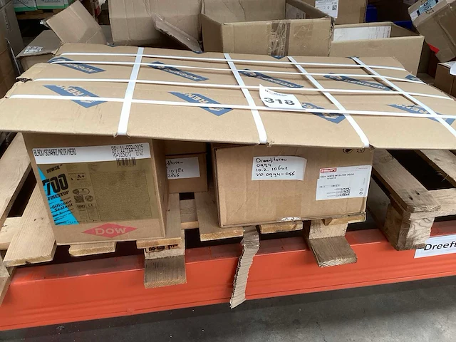 Partij divers bevestigingsmateriaal - afbeelding 3 van  19