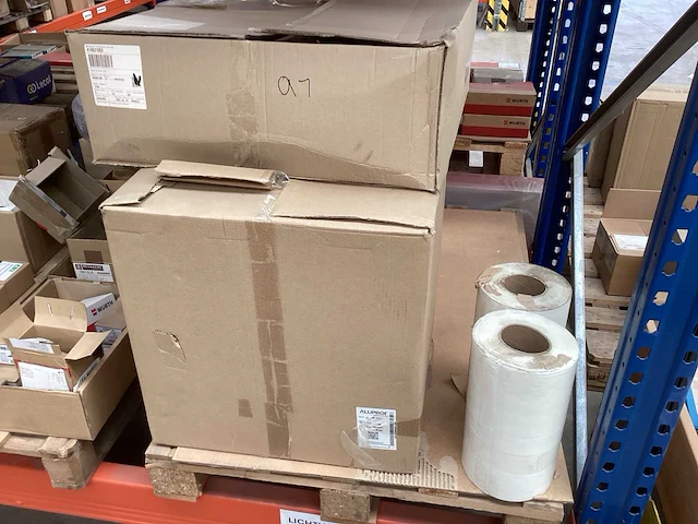 Partij divers bevestigingsmateriaal - afbeelding 10 van  19