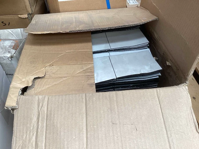 Partij divers bevestigingsmateriaal - afbeelding 14 van  19
