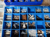 Partij divers bevestigingsmaterialen en gereedschap - afbeelding 2 van  41