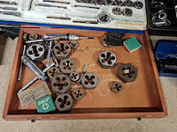 Partij divers bevestigingsmaterialen en gereedschap - afbeelding 13 van  41