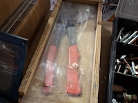 Partij divers bevestigingsmaterialen en gereedschap - afbeelding 16 van  41