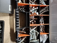 Partij divers bevestigingsmaterialen en gereedschap - afbeelding 17 van  41