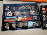 Partij divers bevestigingsmaterialen en gereedschap - afbeelding 27 van  41