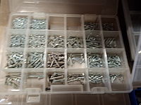 Partij divers bevestigingsmaterialen en gereedschap - afbeelding 36 van  41