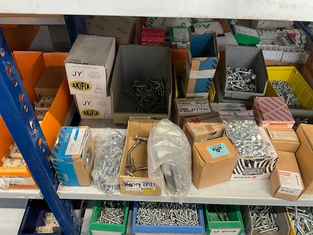 Partij divers bevestingsmateriaal - afbeelding 4 van  8