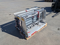 Partij divers brandweermateriaal - afbeelding 7 van  34
