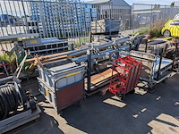 Partij divers brandweermateriaal - afbeelding 1 van  34