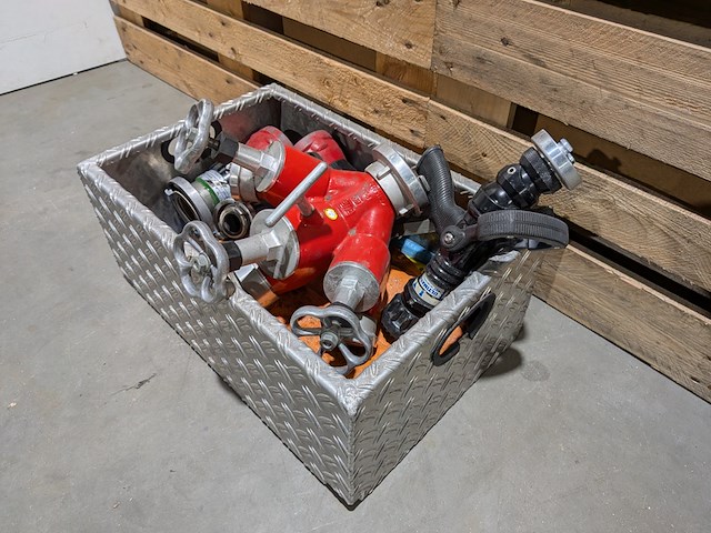 Partij divers brandweermateriaal - afbeelding 20 van  25