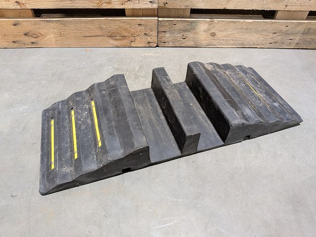 Partij divers brandweermateriaal - afbeelding 23 van  25