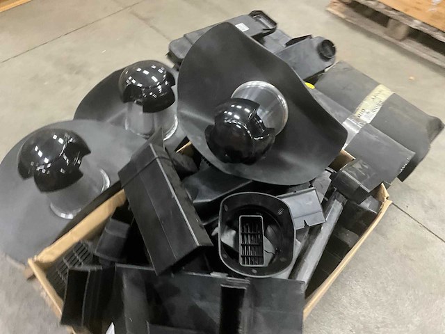 Partij divers dakmateriaal - afbeelding 14 van  15