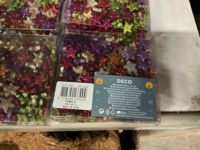 Partij divers deco decoratiemateriaal (142x) - afbeelding 13 van  20