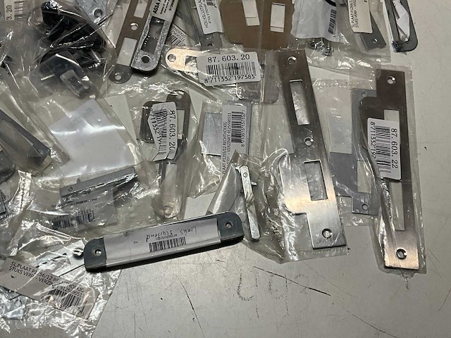 Partij divers deurbeslag (101x) - afbeelding 11 van  19