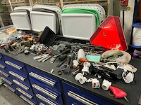 Partij divers divers - afbeelding 1 van  11