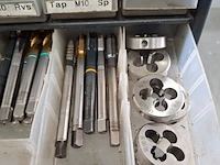 Partij divers draadtapgereedschap - afbeelding 4 van  42