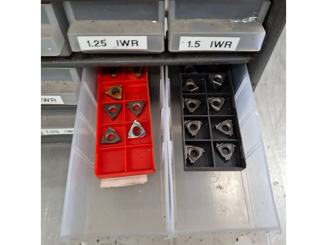 Partij divers draadtapgereedschap - afbeelding 32 van  42
