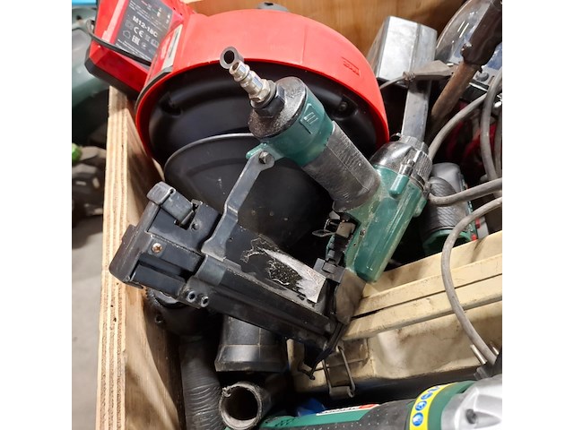 Partij divers electrische en accu gereedschap, o.a bosch, dewalt, milwaukee, makita - afbeelding 5 van  18