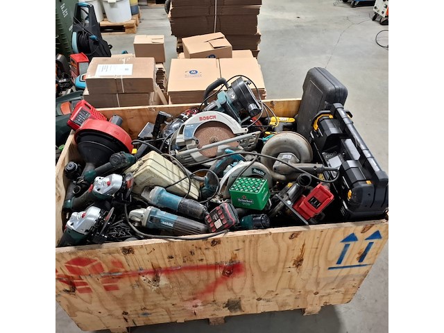 Partij divers electrische en accu gereedschap, o.a bosch, dewalt, milwaukee, makita - afbeelding 11 van  18