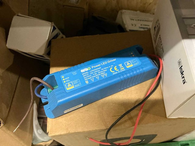 Partij divers elektra toebehoren - afbeelding 6 van  11