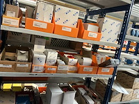 Partij divers elektramateriaal - afbeelding 1 van  5