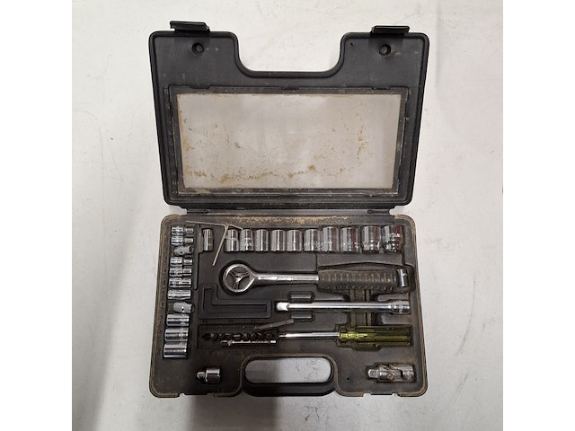 Partij divers elektrisch en handgereedschap - afbeelding 9 van  31