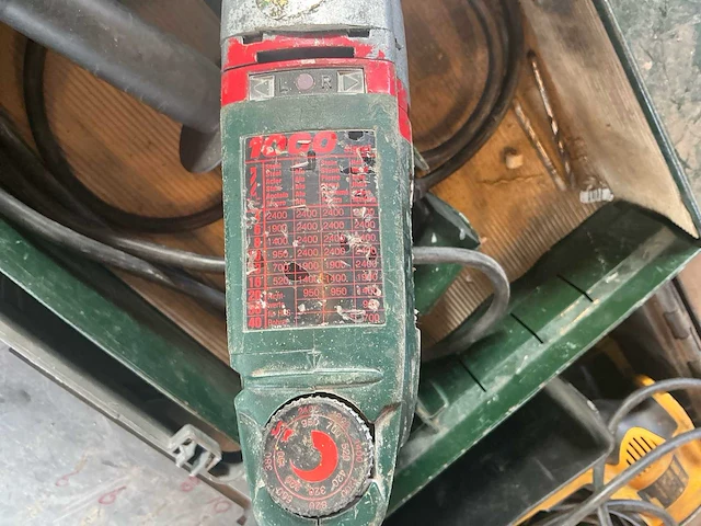 Partij divers elektrisch handgereedschap, ca. 22 stuks, o.a. makita, dewalt, bosch, metabo, milwaukee en aeg - afbeelding 29 van  33