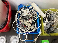 Partij divers elektronica - afbeelding 8 van  17