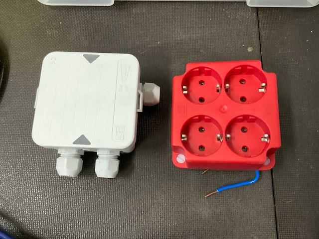 Partij divers elektronica - afbeelding 11 van  17