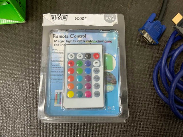 Partij divers elektronica - afbeelding 17 van  17