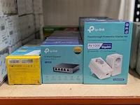 Partij divers elektrotechnisch installatiemateriaal - afbeelding 9 van  19