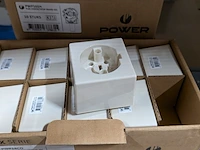 Partij divers elektrotechnisch installatiemateriaal - afbeelding 13 van  19