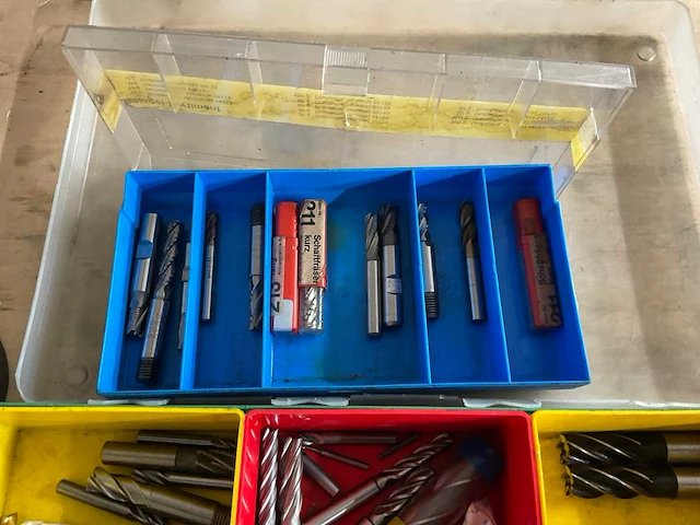 Partij divers freesgereedschap - afbeelding 2 van  4